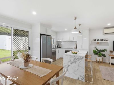 15 Thomas Street, West Mackay