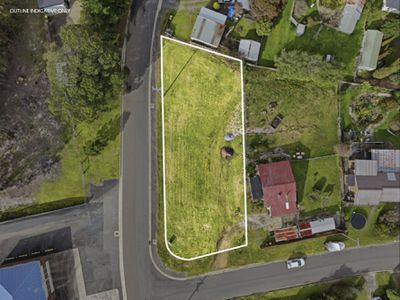 1 Taree Crescent, Gravelly Beach