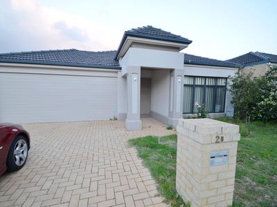 2B Clovelly Crescent, Lynwood