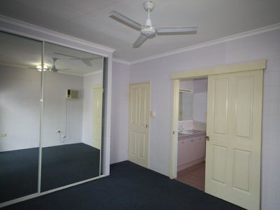 10 Edmonds Close, Bentley Park
