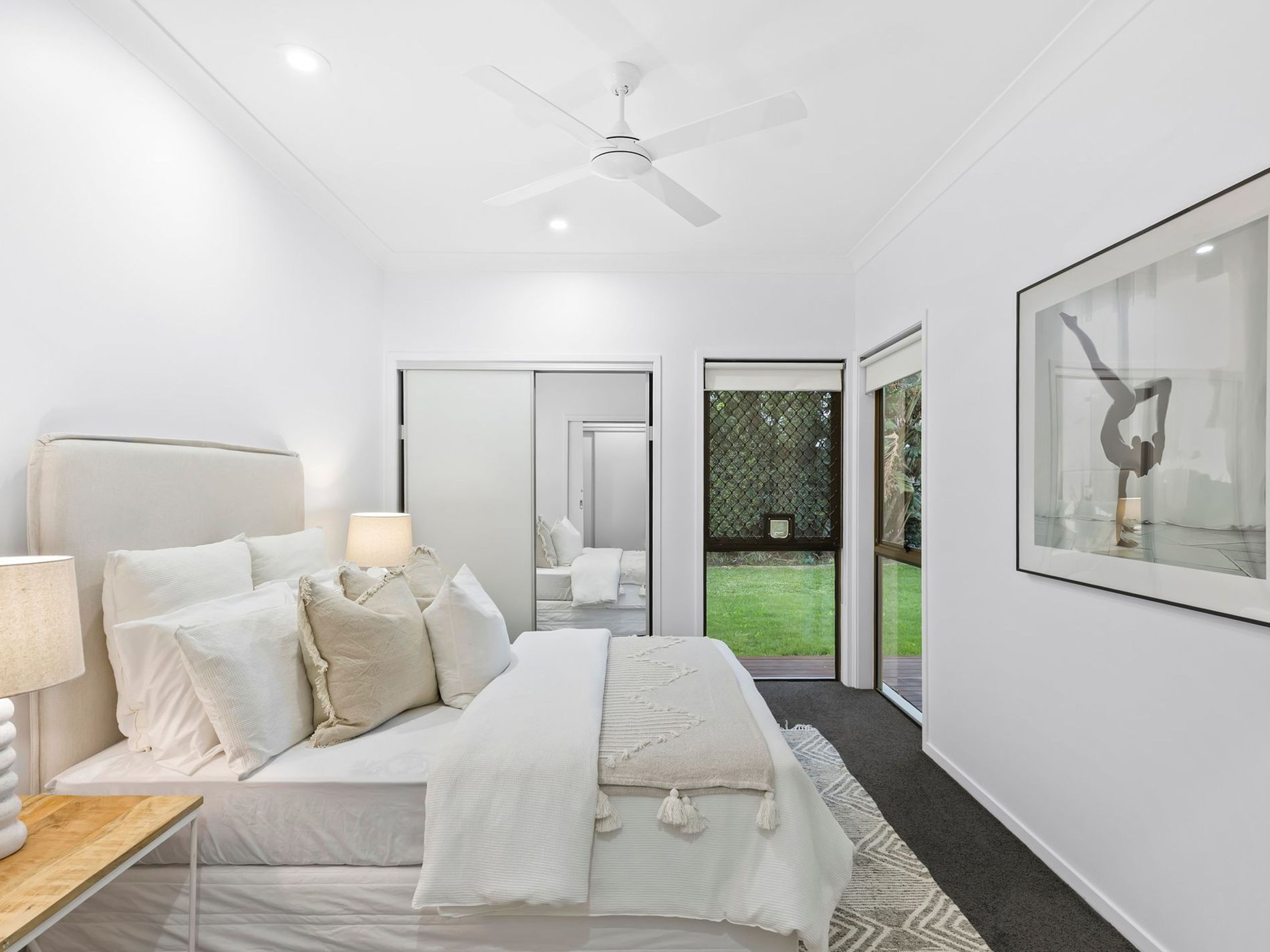 15 Hawksbury Crescent, Wakerley