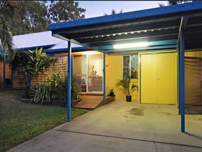 13 / 28 Island Drive, Cannonvale