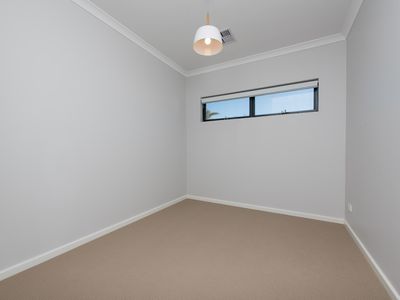 6c Salmar Way, Westminster