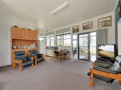 5681 Channel Highway, Verona Sands