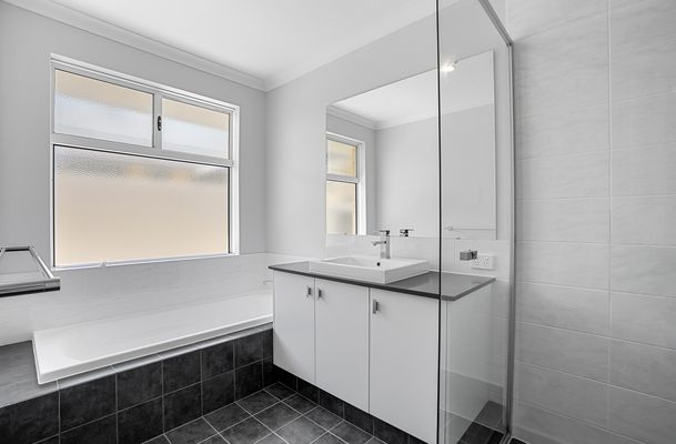 18 Camrose Pkwy, Baldivis