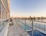 106 / 30 Paradise Island, Surfers Paradise