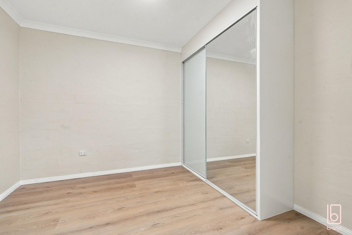 2 / 7 Tamar Avenue, Toukley