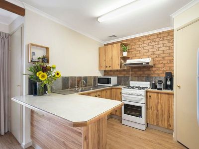 11 / 18 Magellan Road, Springwood