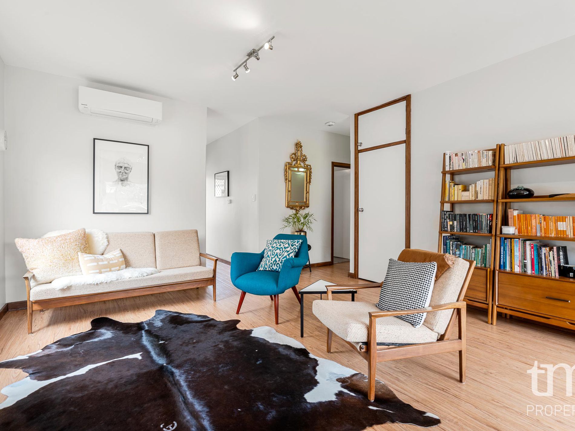 4 / 42 Broadway, Crawley