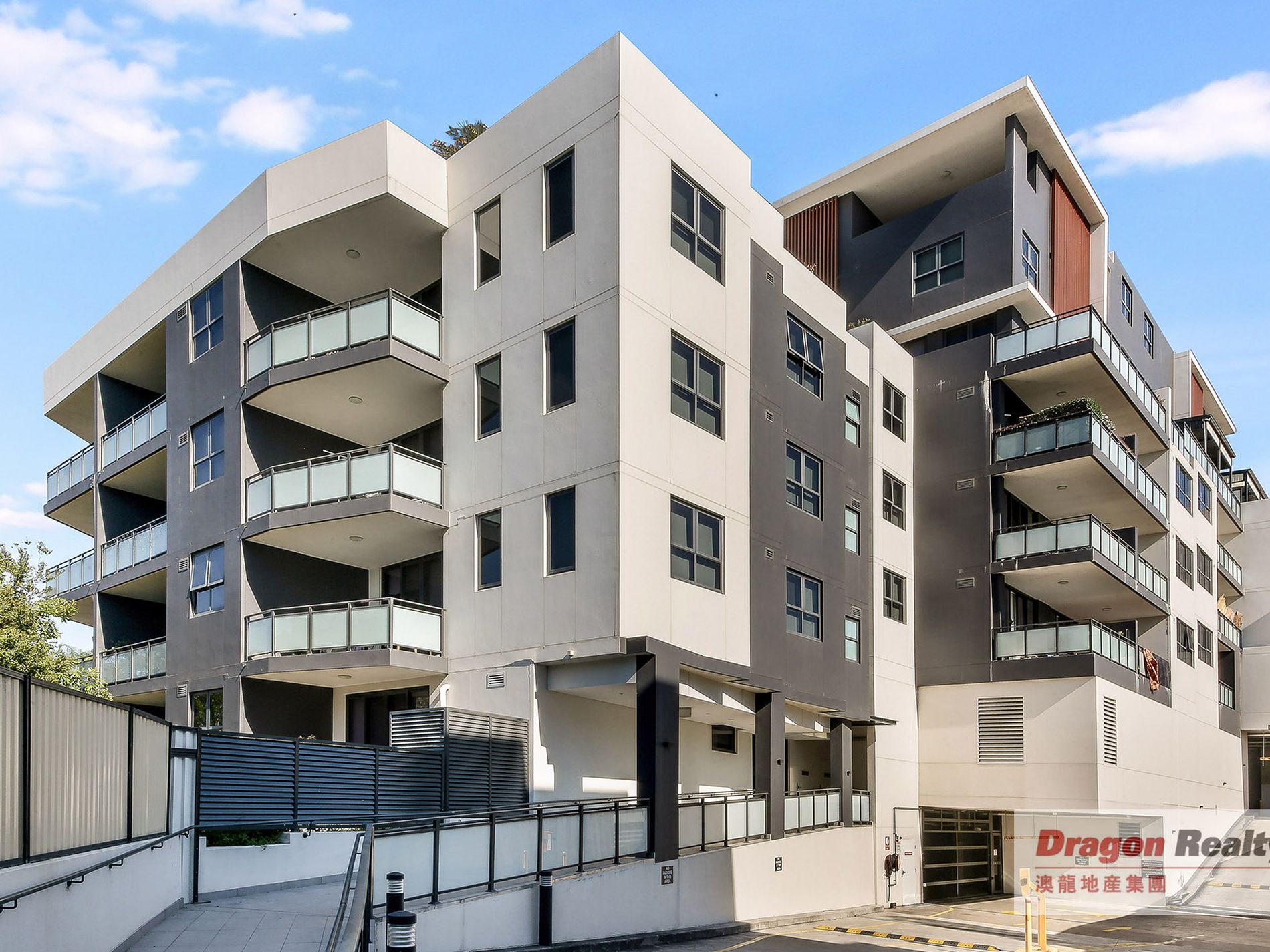 24 / 114 Great Western Highway, Westmead