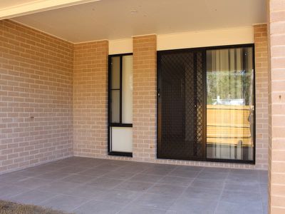 2 / 57 Bradnam Way, Urangan