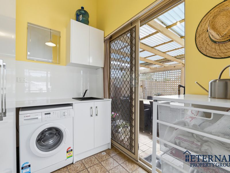 13 Hybanthus Road, Riverton