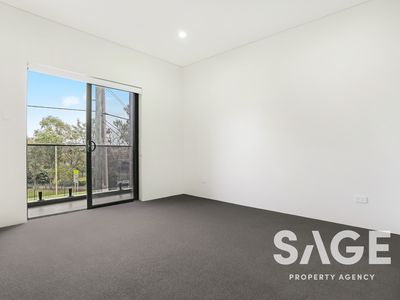 4 West Street, Lurnea