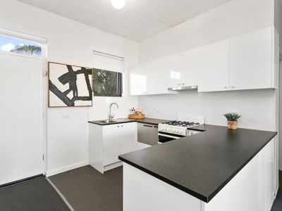 10 / 11 Davaar Place, Adelaide