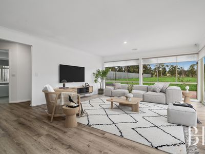 22 Lakeside Drive, Hidden Valley