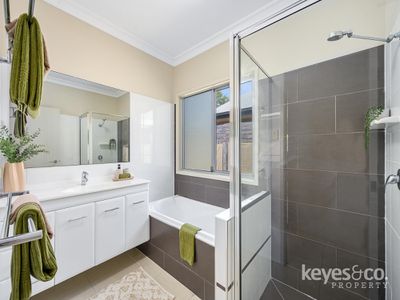 13-15 Kahana Avenue, Burdell