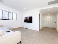 9 Frangipani Street, Rochedale