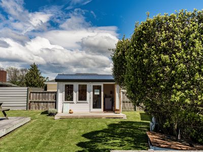 B / 75 Ajax Street, Milton