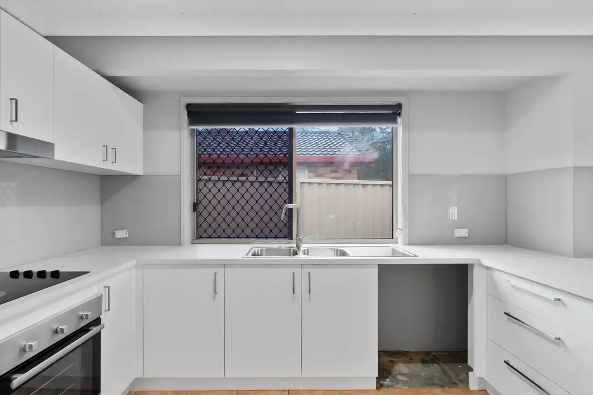 11 Carner Court, Parkwood