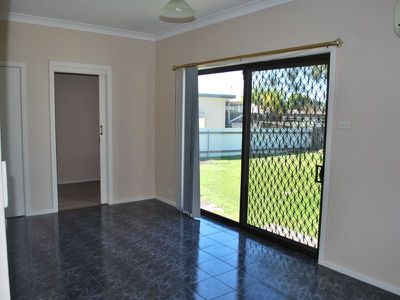 23 Oxford Road, Dapto