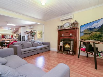 39 Ambers Drive, Heathcote
