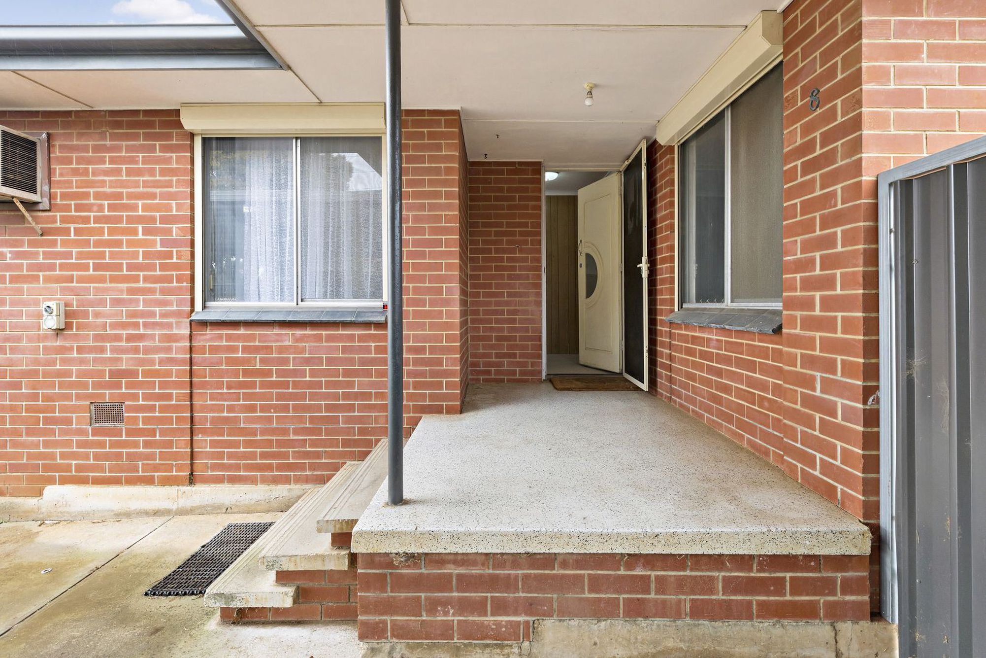 8 Celtic Street, Ingle Farm