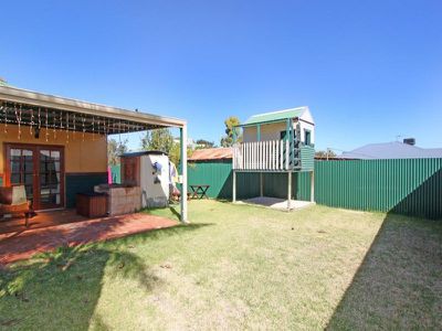 94 Killarney Street, Hannans