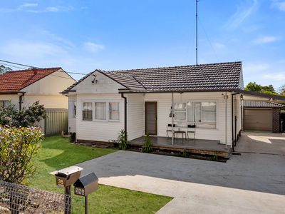 35 Anthony Crescent, Kingswood