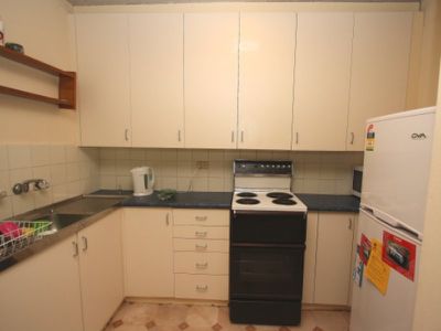 16 / 52 Meadow Crescent, Meadowbank