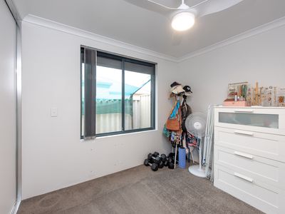 8B Lancing Way, Balga