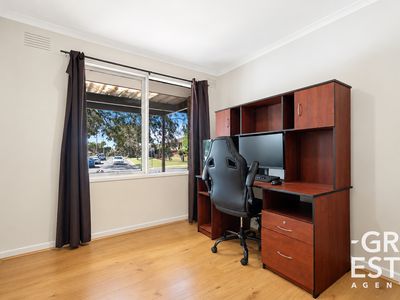 86 Duff Street, Cranbourne