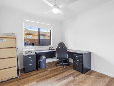 2 / 221a Maitland Street, Kurri Kurri