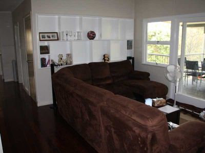 30 Bremer Parade, Basin Pocket