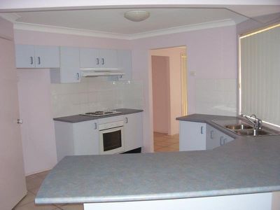 6 Goldenia Close Close, Morisset