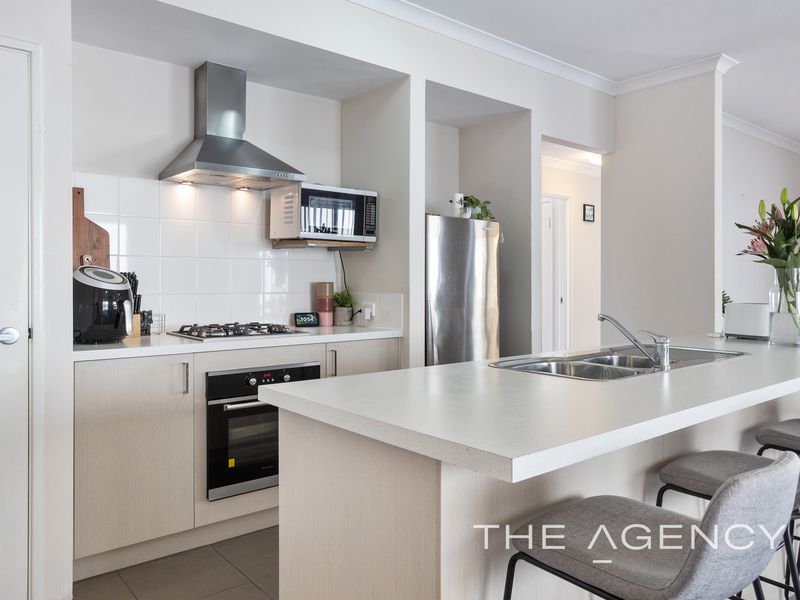 34 Perkins Drive, Clarkson