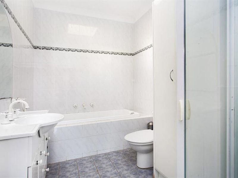 3 Moombara Avenue, Peakhurst