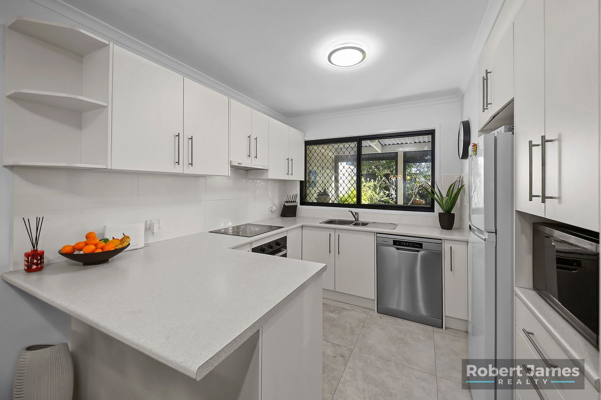 4 / 139 Moorindil St, Tewantin