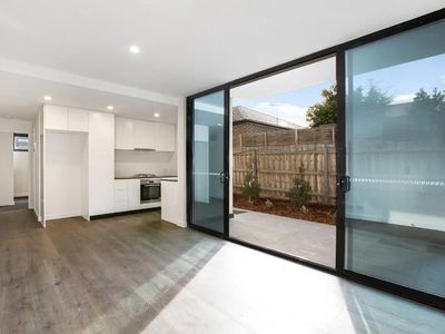 G18 / 82 Bulla Road, Strathmore