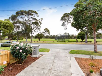 84 Capital Avenue, Glen Waverley