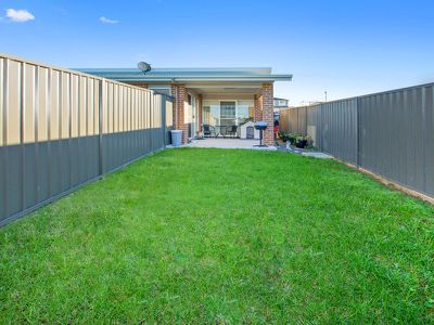 11 / 102 Kanahooka Road, Kanahooka