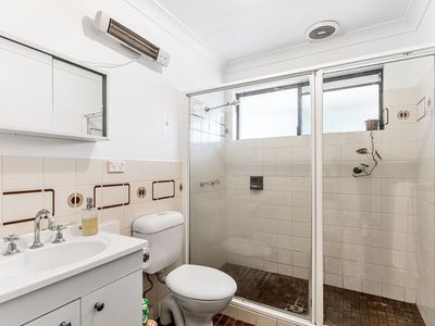 10 / 4 Bindaree Way, Ocean Shores