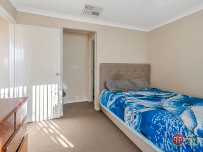 28 Explorer Drive, Thornlie