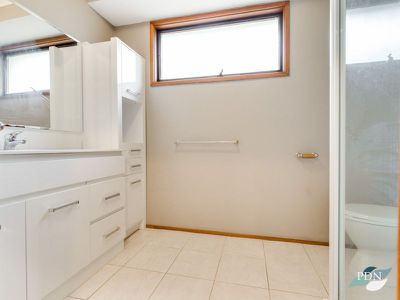 9 Saddington Avenue, Hoppers Crossing