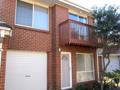 8 / 5 Commerce Drive, Warilla