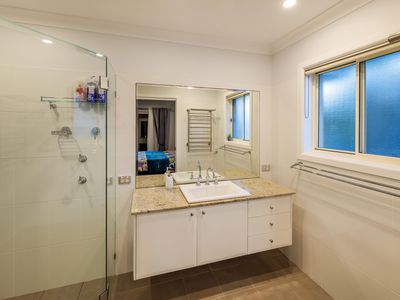 4 Yachtsman Drive, Safety Beach