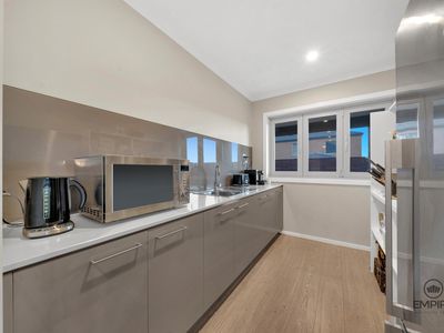 28 Viewbright Road, Clyde North