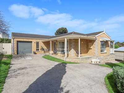 1 Sundale Road, Warrnambool