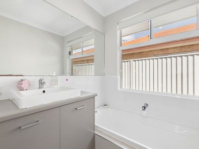 4 Fernhill Promenade, Harrisdale