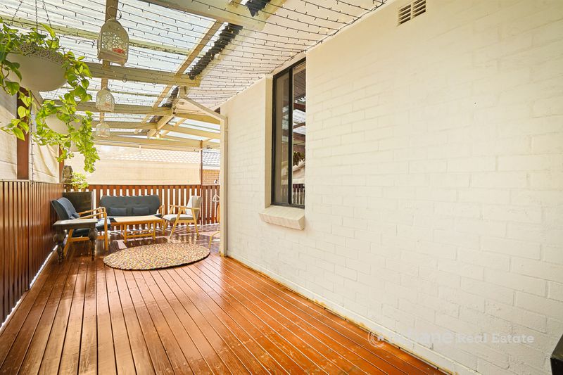 25 & 25A Adelphi Crescent, Doonside