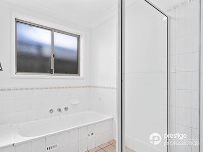5 Kirkham Mews, Wattle Grove